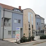 Appartement And Oliviers *