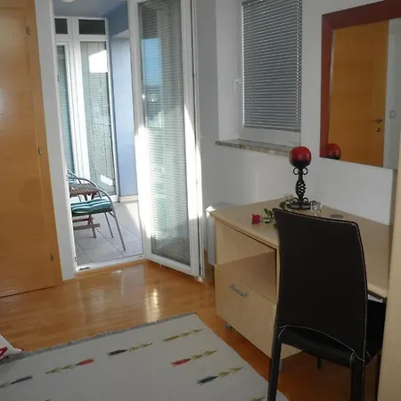 Apartman And Oliviers *