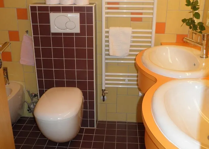 And Oliviers Моравске-Топлице