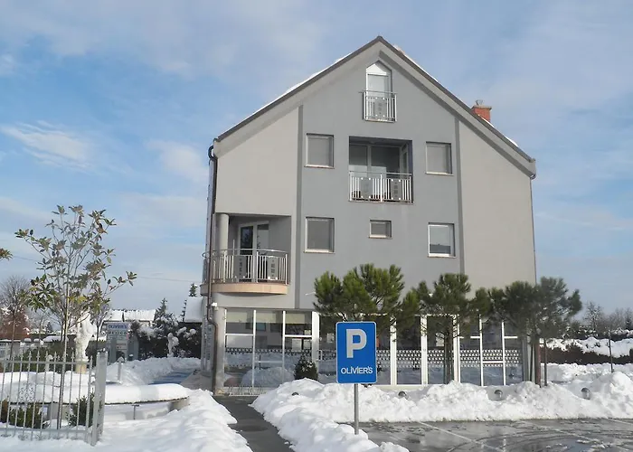 Apartamento And Oliviers *